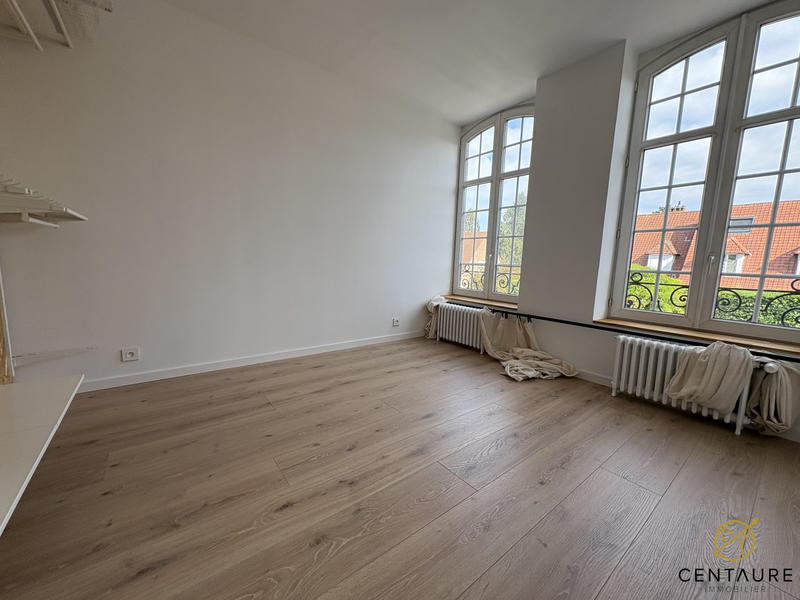 Maison ancienne - 180 m² - 7 pièces