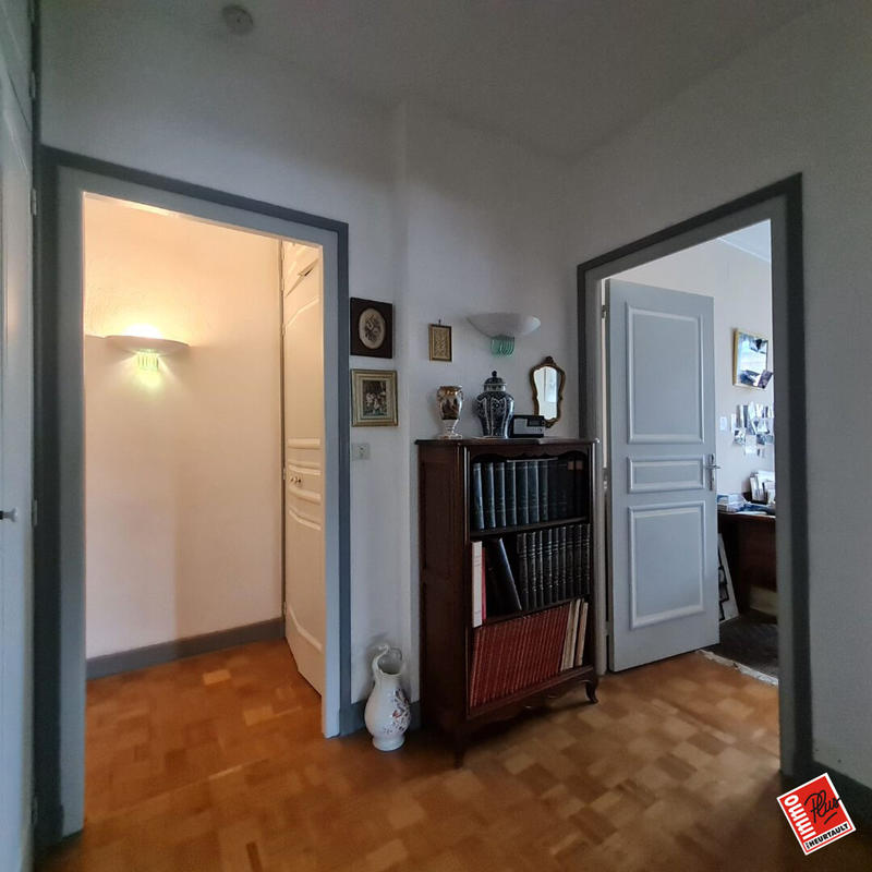 Appartement - 120 m² - 5 pièces