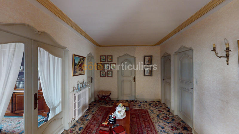 Maison - 159 m² - 7 pièces