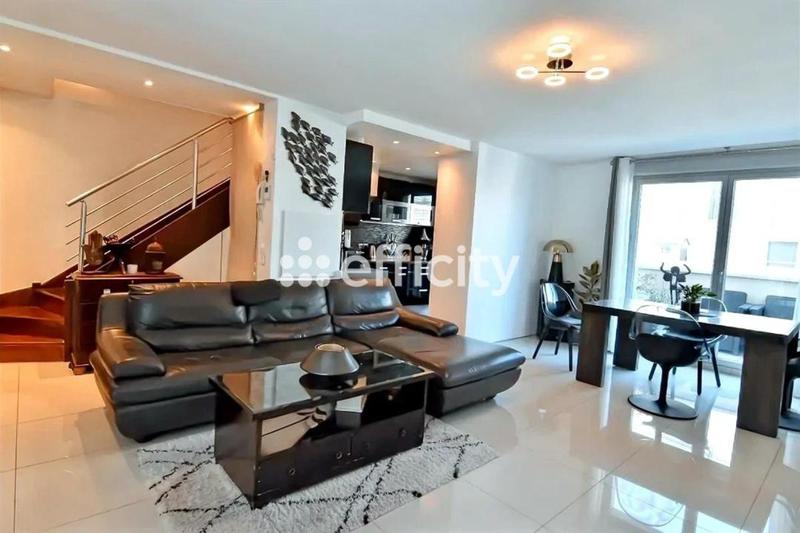 Duplex - 73 m² - 4 pièces