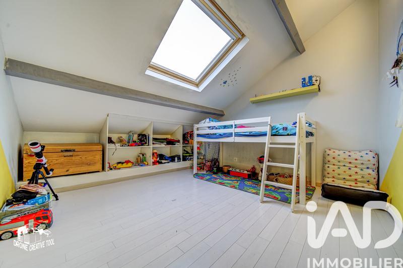 Maison - 102 m² - 5 pièces