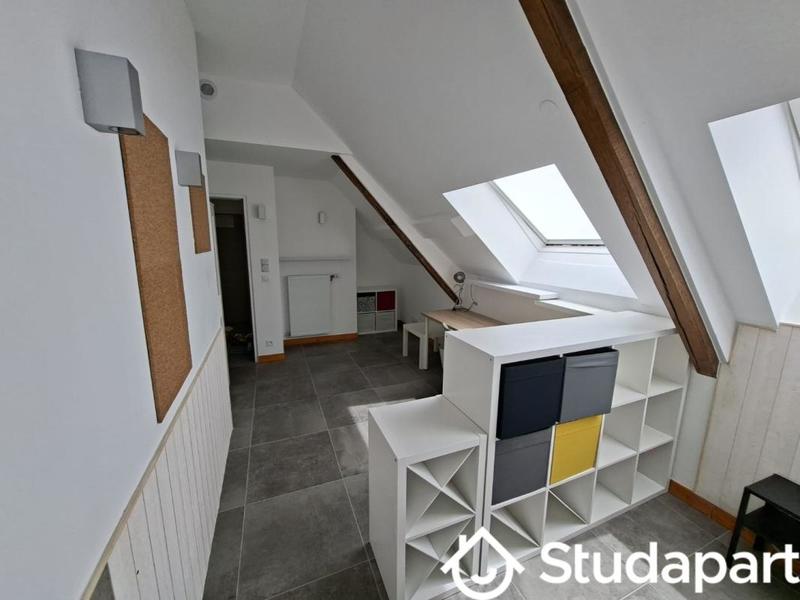 Chambre - 15 m² - 1 pièce