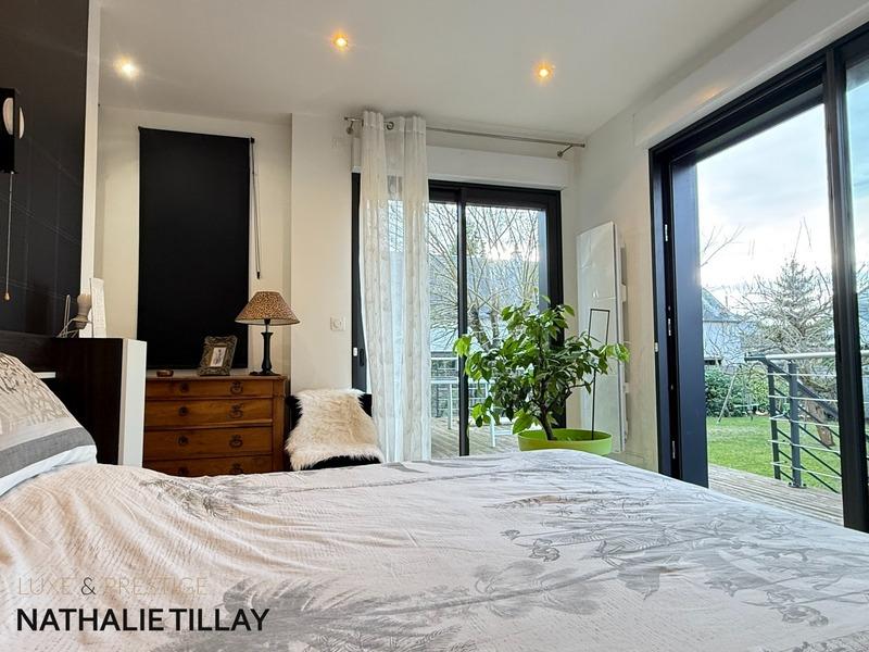 Maison - 170 m² - 7 pièces