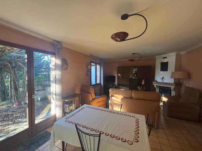 Maison - 76 m² - 3 pièces