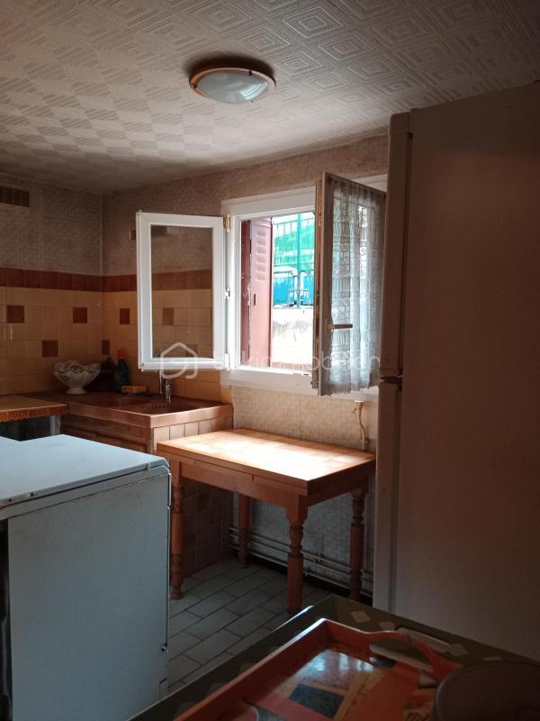 Maison traditionnelle - 92 m² - 4 pièces