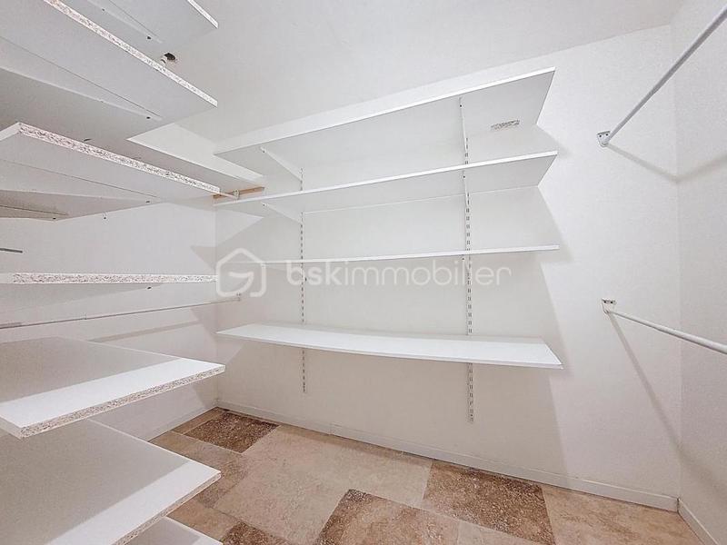 Appartement - 76 m² - 3 pièces