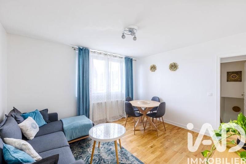 Maison - 90 m² - 6 pièces