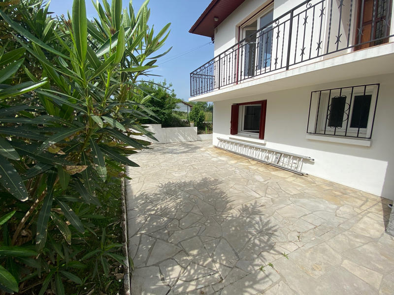 Appartement - 74 m² - 3 pièces