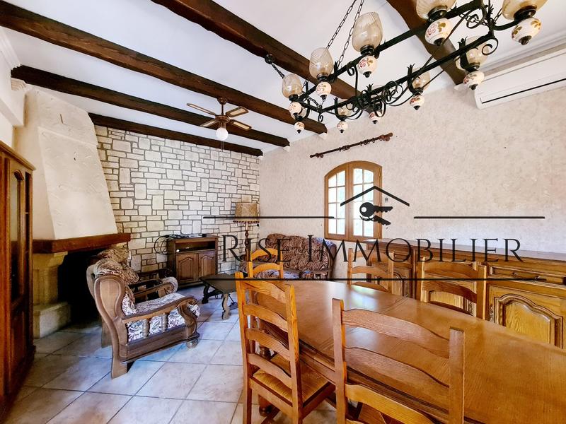 Maison - 98 m² - 4 pièces