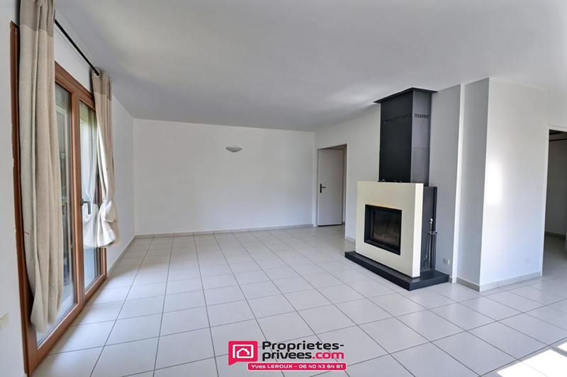 Maison - 104 m² - 5 pièces