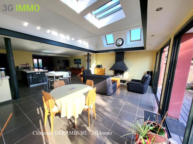 Maison - 191 m² - 6 pièces