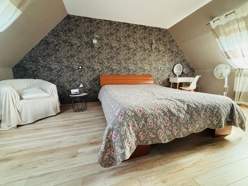 Maison - 175 m² - 5 pièces