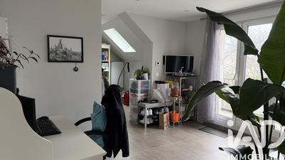 Maison - 170 m² - 11 pièces