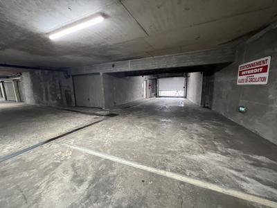 Parking / Garage - 14 m²