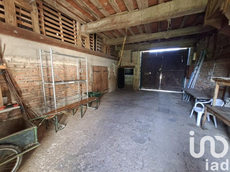 Maison - 330 m² - 8 pièces