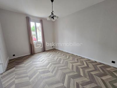 Maison de ville - 79 m² - 4 pièces