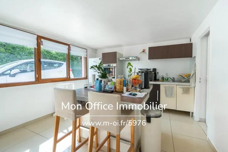 Appartement - 75 m² - 3 pièces