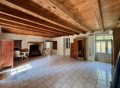 Maison - 300 m² - 10 pièces