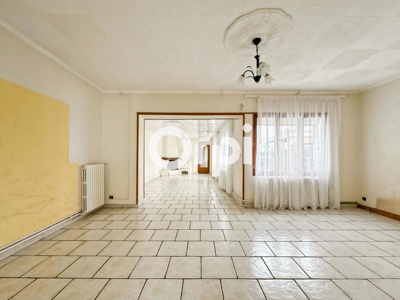 Maison - 98 m² - 4 pièces