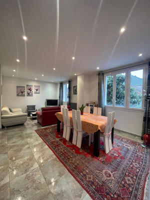 Maison - 91 m² - 4 pièces