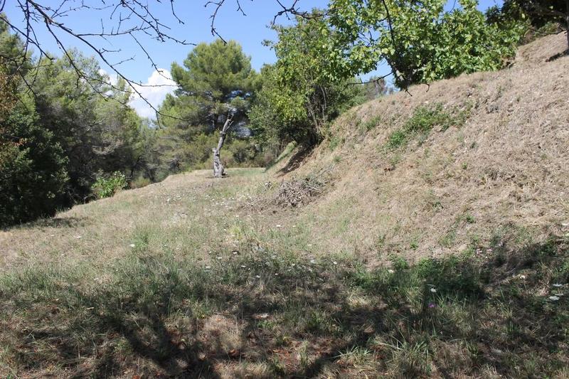 Terrain constructible - 2 500 m²