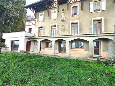 Appartement - 150 m² - 4 pièces