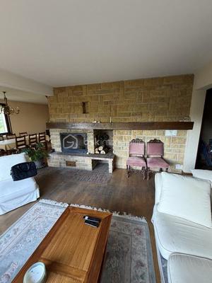 Maison - 167 m² - 6 pièces