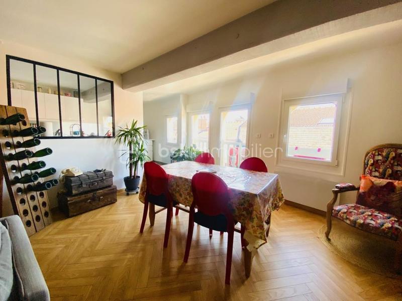 Appartement - 80 m² - 3 pièces