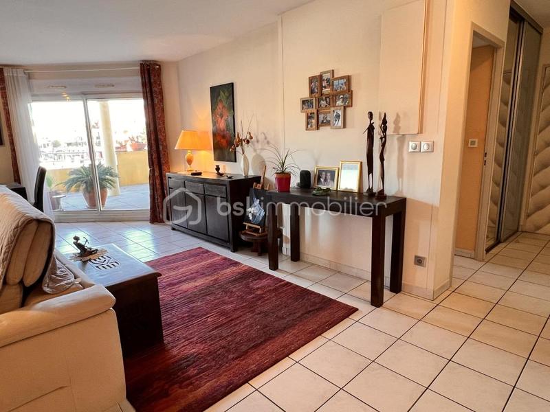Appartement - 95 m² - 4 pièces