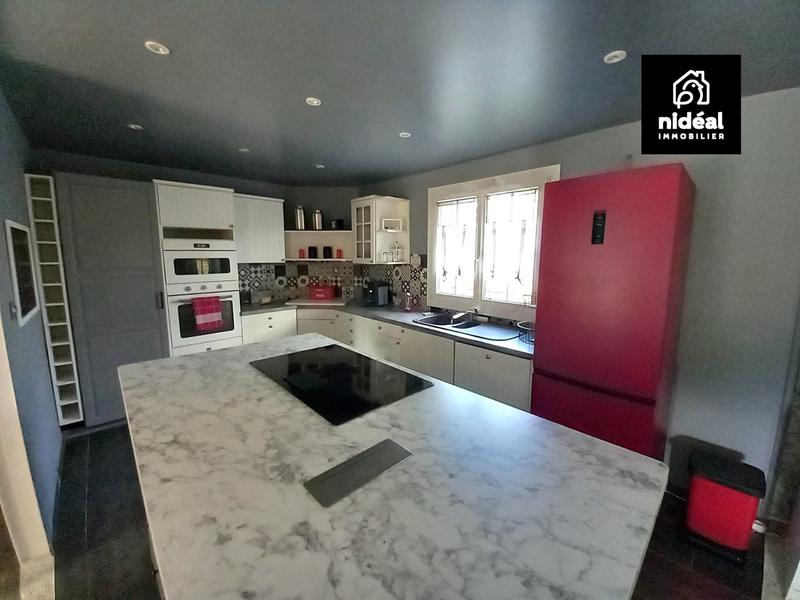 Maison - 103 m² - 5 pièces