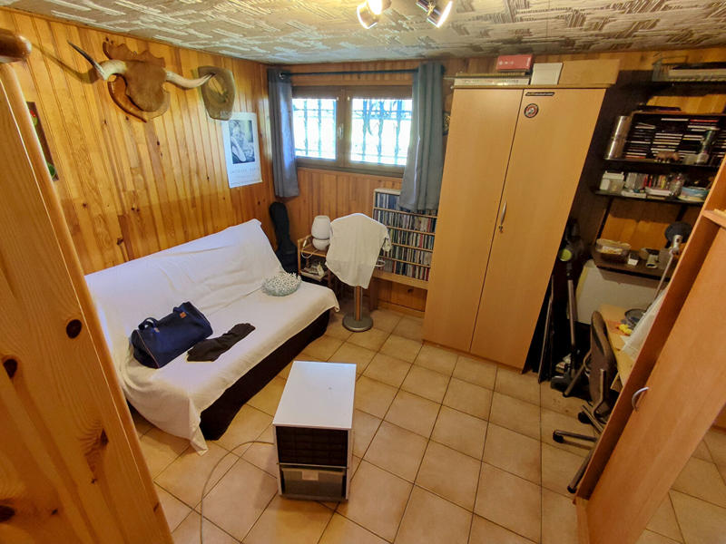 Maison - 114 m² - 11 pièces