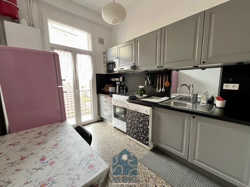 Appartement - 77 m² - 4 pièces