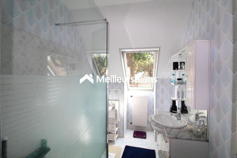 Maison - 103 m² - 4 pièces