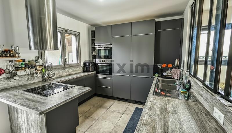 Villa - 122 m² - 5 pièces