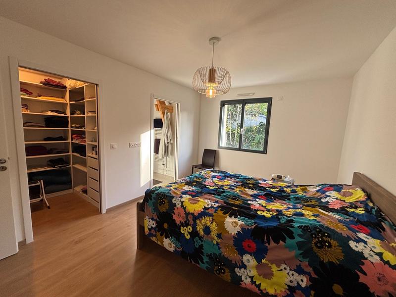 Maison - 183 m² - 7 pièces