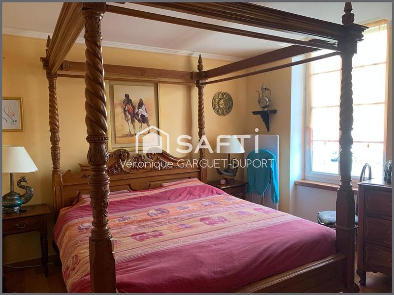 Maison de village - 170 m² - 6 pièces