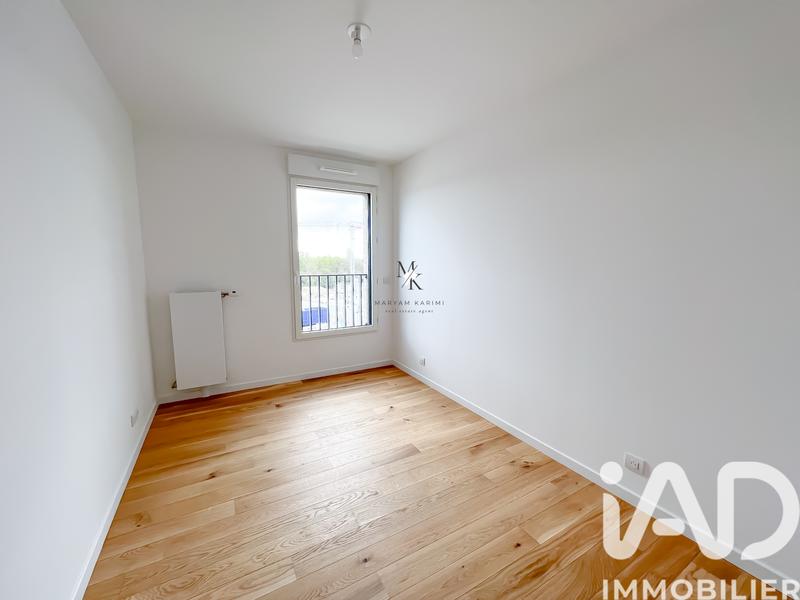 Appartement - 96 m² - 5 pièces