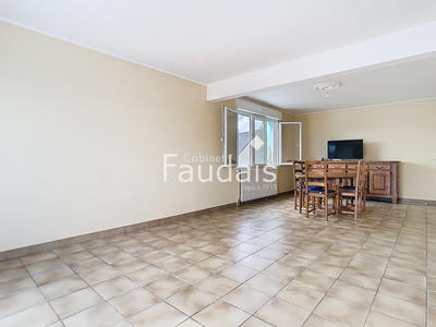 Maison - 172 m² - 7 pièces