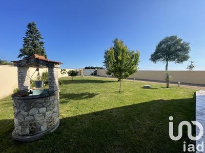 Maison - 222 m² - 7 pièces