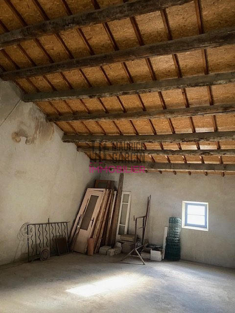 Maison - 209 m² - 8 pièces