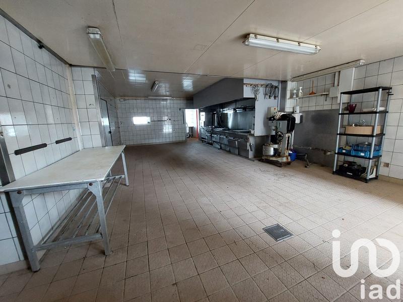 Appartement - 600 m² - 5 pièces