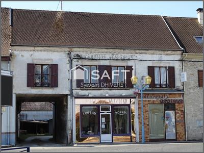 Immeuble - 126 m² - 6 pièces