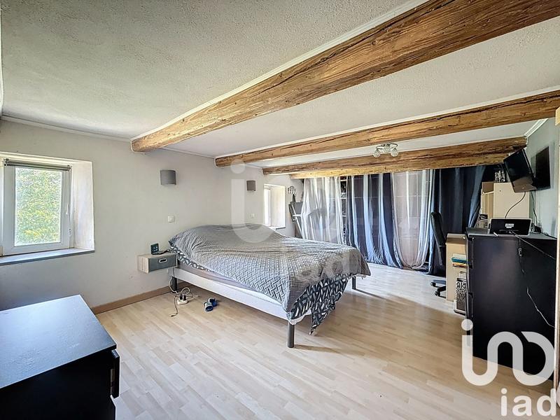 Maison - 206 m² - 6 pièces