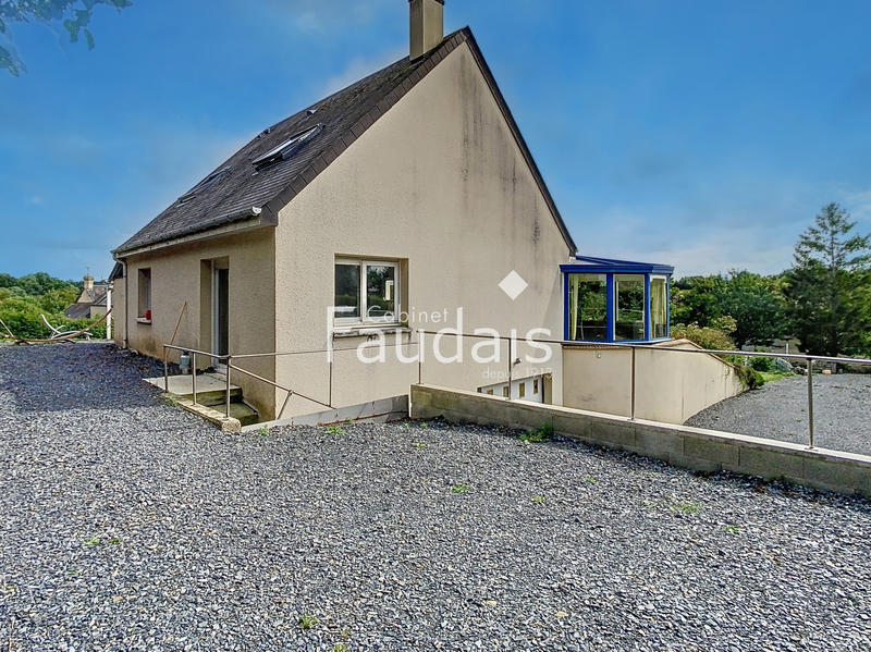 Maison - 122 m² - 6 pièces