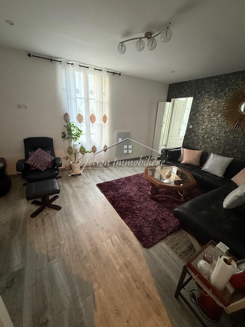 Maison - 170 m² - 7 pièces