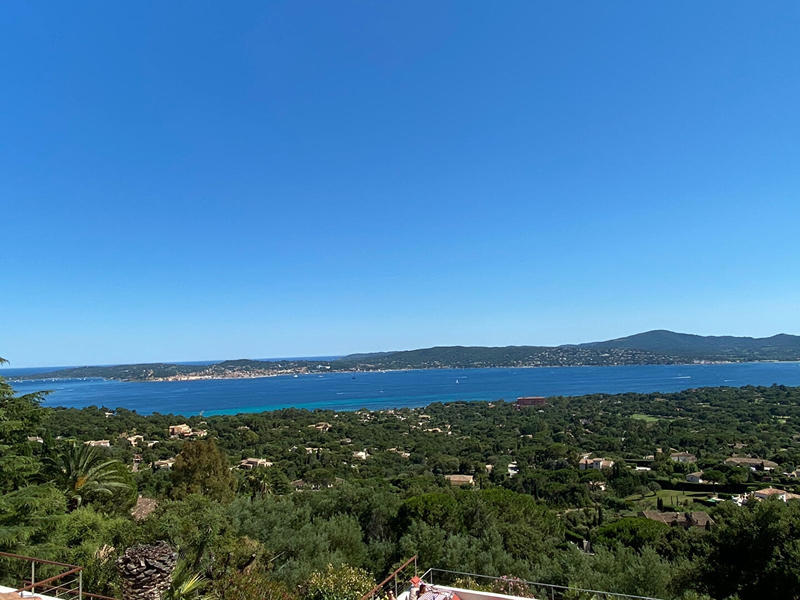 Villa - 400 m² - 8 pièces