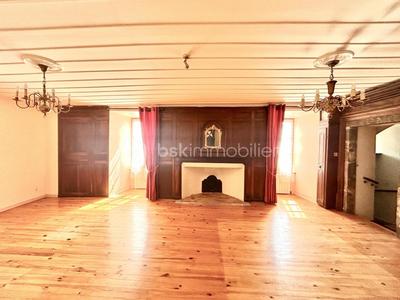 Maison - 135 m² - 6 pièces