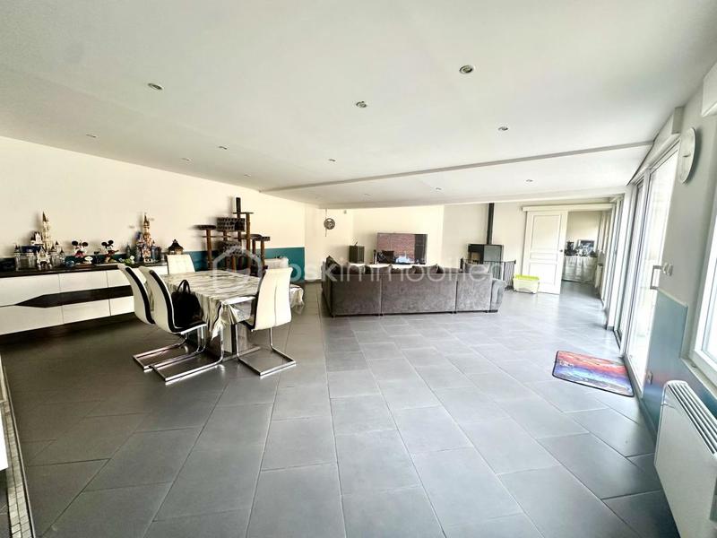 Maison - 127 m² - 5 pièces