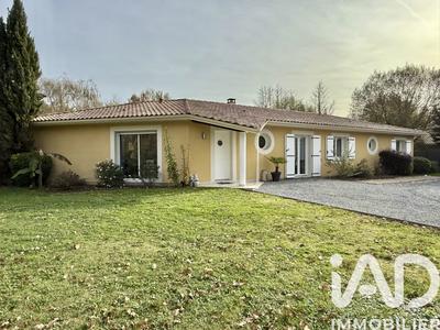 Maison - 153 m² - 8 pièces