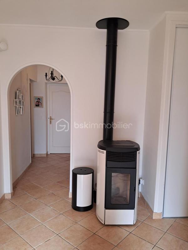 Maison traditionnelle - 180 m² - 6 pièces